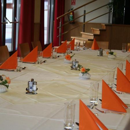 Hotel - Restaurant Martinihof Lajtaszentmiklós Kültér fotó